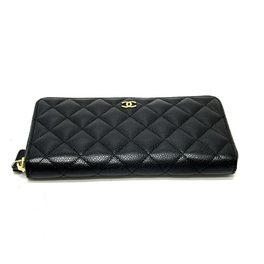 CHANEL Black Caviar Leather Logo Wallet